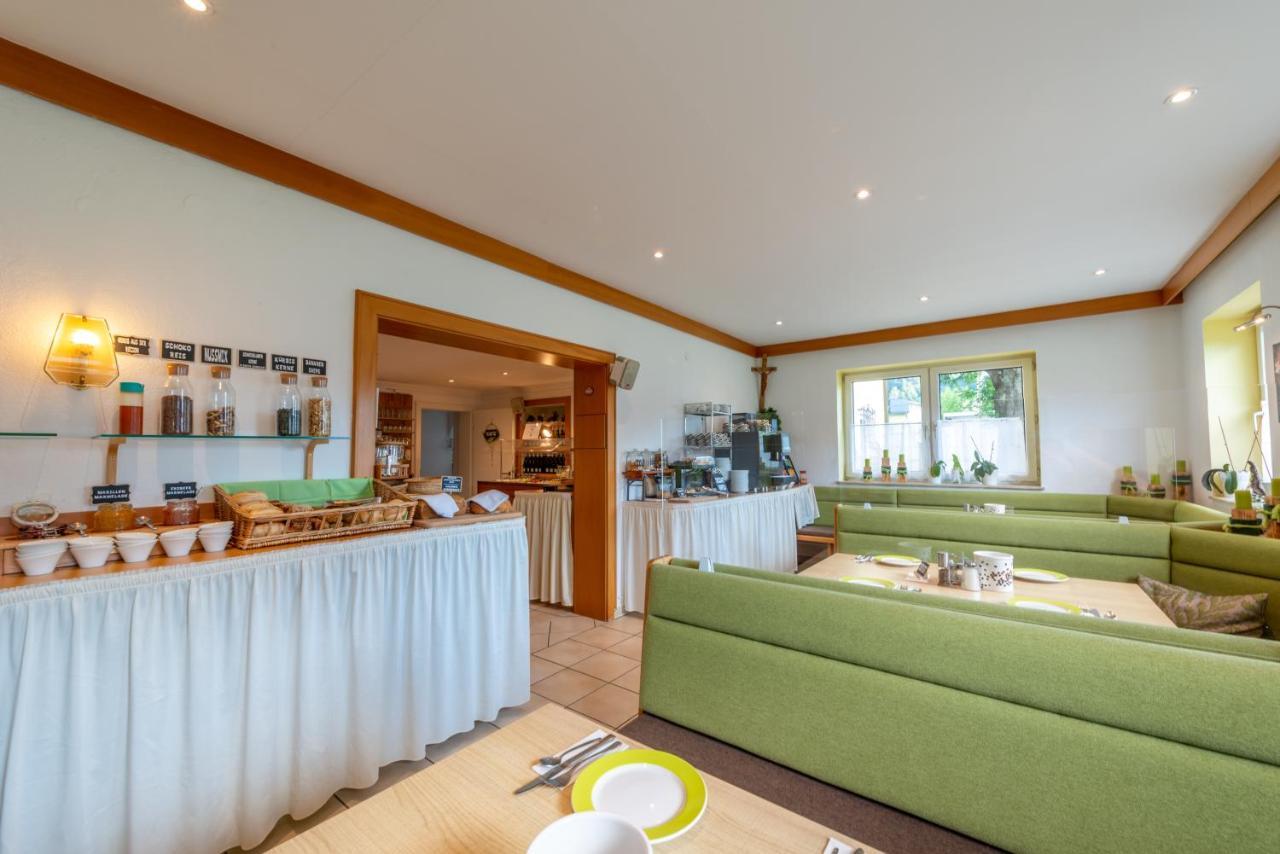 Fruehstueckspension Haus Ahamer เอเบินซี ภายนอก รูปภาพ
